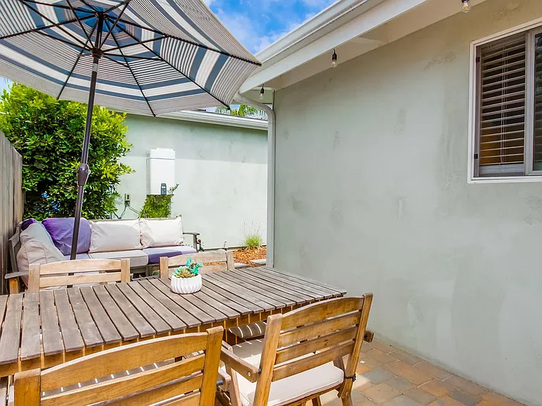 922 Palm Ave #922 — Photo 68