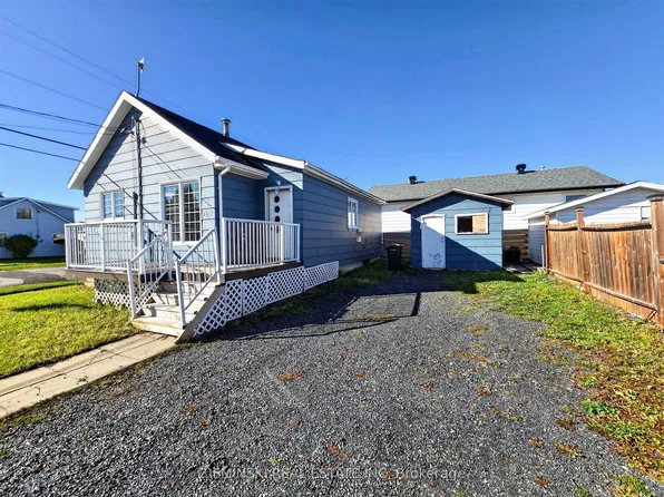 309 Diberville Ave, Iroquois Falls, ON P0K 1G0