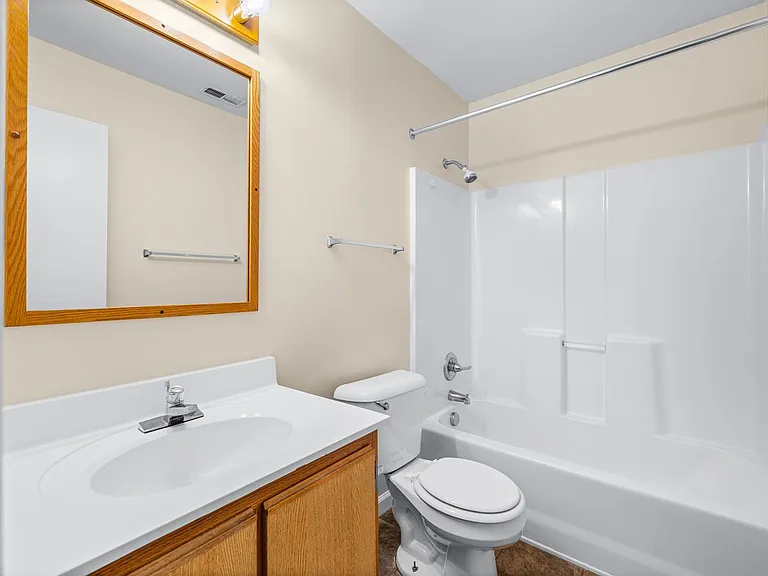 116 Live Oak Ct — Photo 4