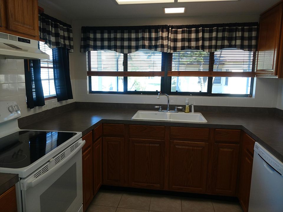 Kitchen, all updated
