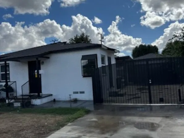 8822 Belmont St, Bellflower, CA 90706
