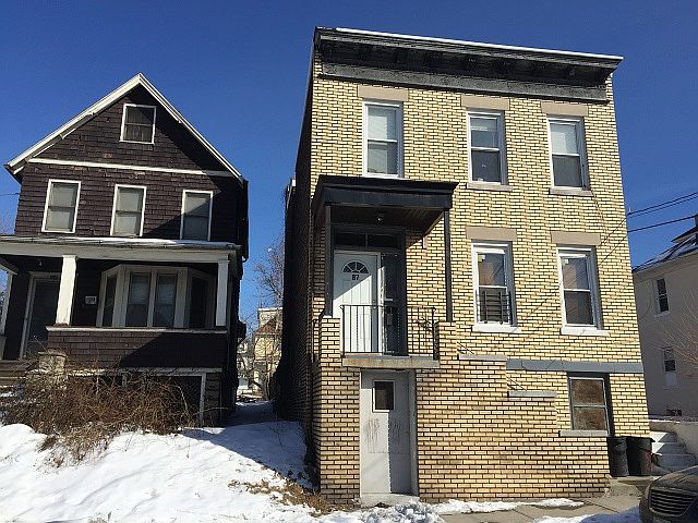1st image of 87 De Hart Ave