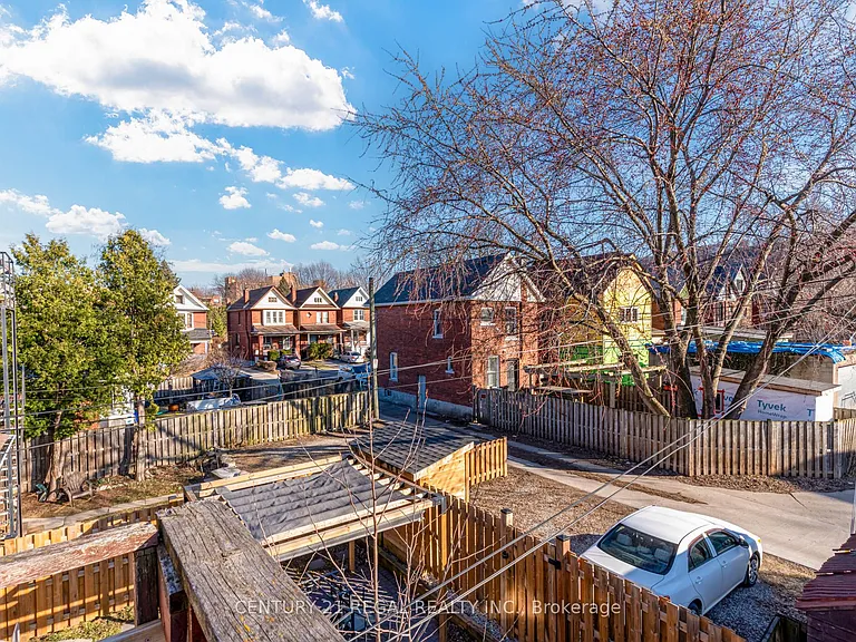 184 Maplewood Ave — Photo 23