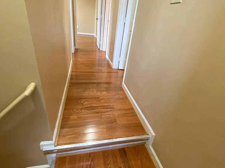 5400 Dorcas St — Photo 17