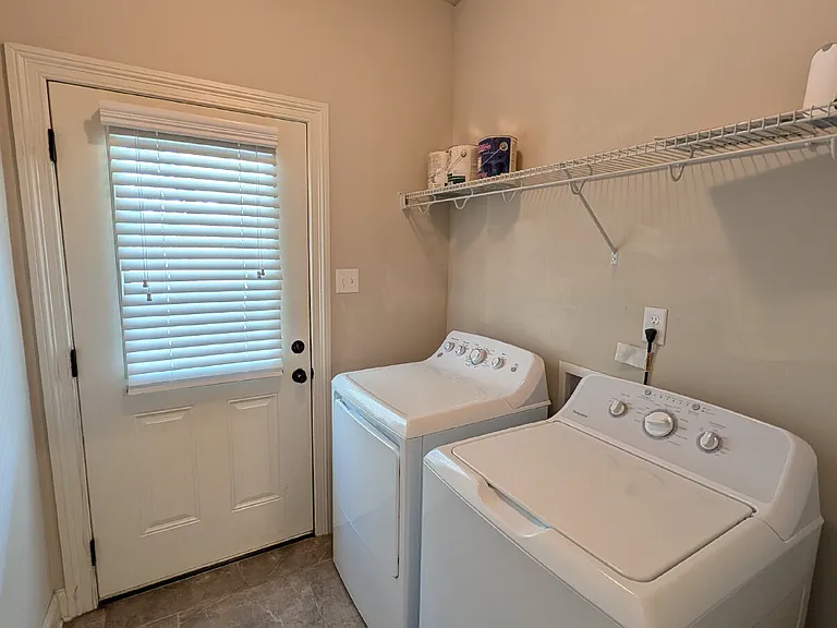 4140 Fieldstone Loop — Photo 13
