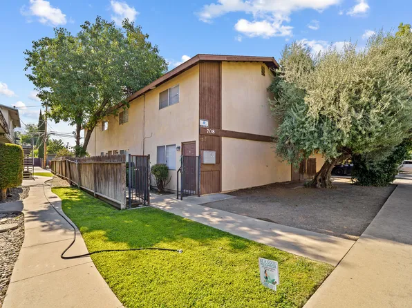 708 S Court Street, Visalia, CA 93277