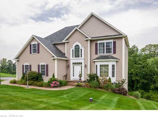 85 Ribera Ln, Middletown, CT 06457