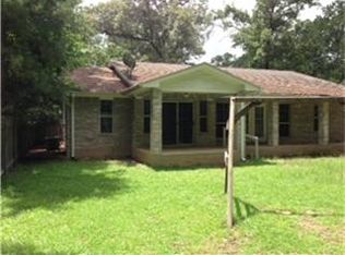 70 Cottonwood Rd, Trinity, TX 75862