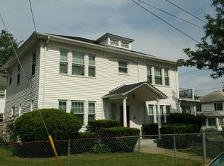 256 Niagara St, Providence, RI 02907