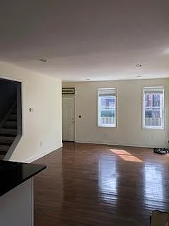 242 Urbana Way — Photo 10