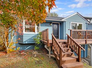 6528 16th Ave SW, Seattle, WA 98106