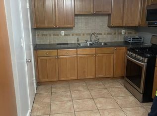 40 Greenville Ave #1, Jersey City, NJ 07305