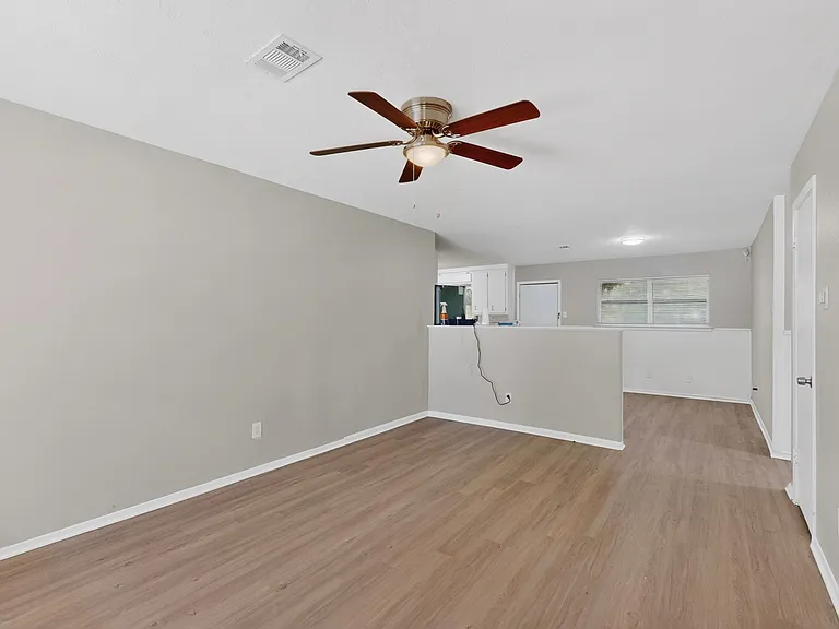 6601 Avalon Dr — Photo 5