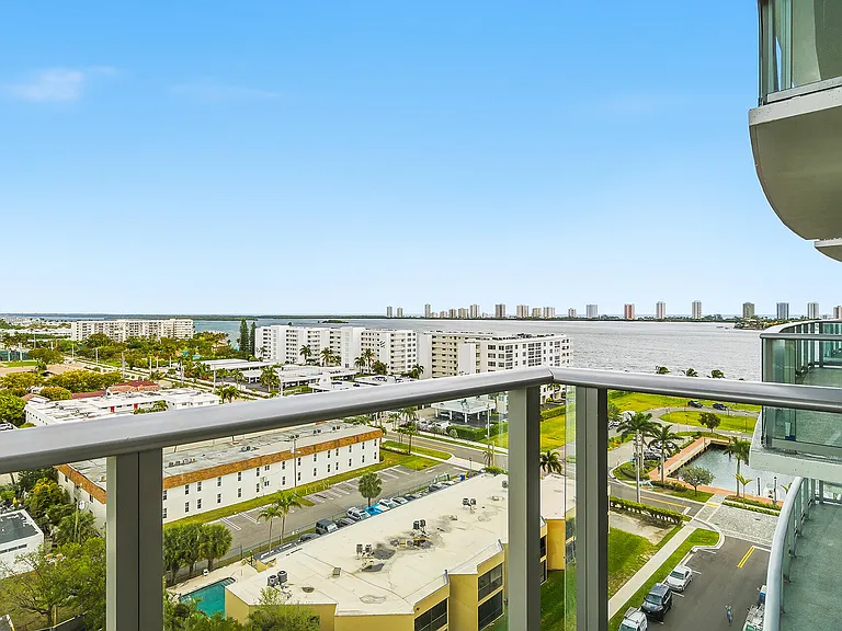 220 Lake Shore Dr #1021 — Photo 30
