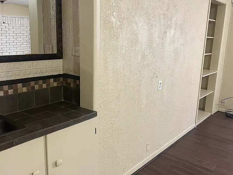 4211 Jan Cir E — Photo 9