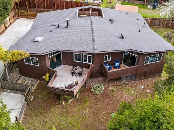 231 Aptos School Rd, Aptos, CA 95003
