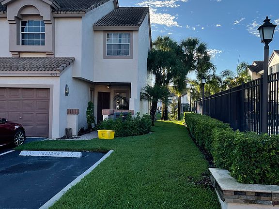 2nd image of 9533 Boca River Cir