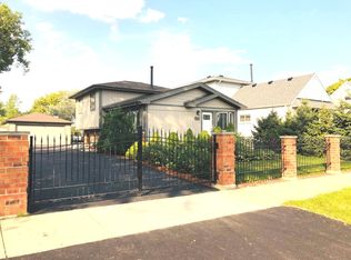 7046 W 72nd Pl, Chicago, IL 60638