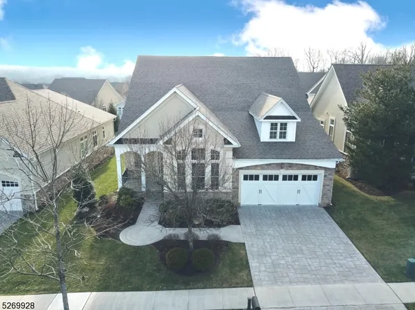 31 BETSY ROSS DRIVE, Warren Twp., NJ 07059