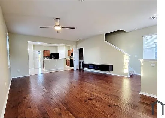 9012 Aspen Hollow Pl — Photo 2