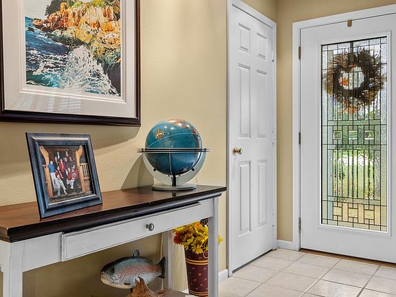 4th image of 9103 Evergreen Dr