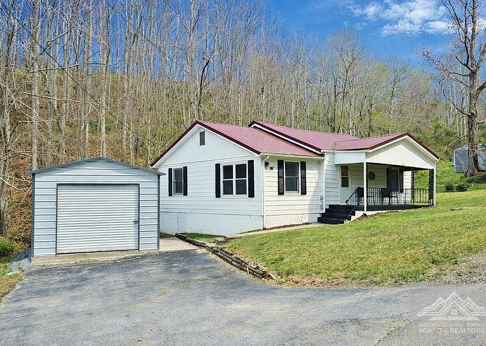 1st image of 469 Skating Rink Hollow Rd