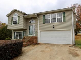 690 Jordan Creek Rd, Inman, SC 29349