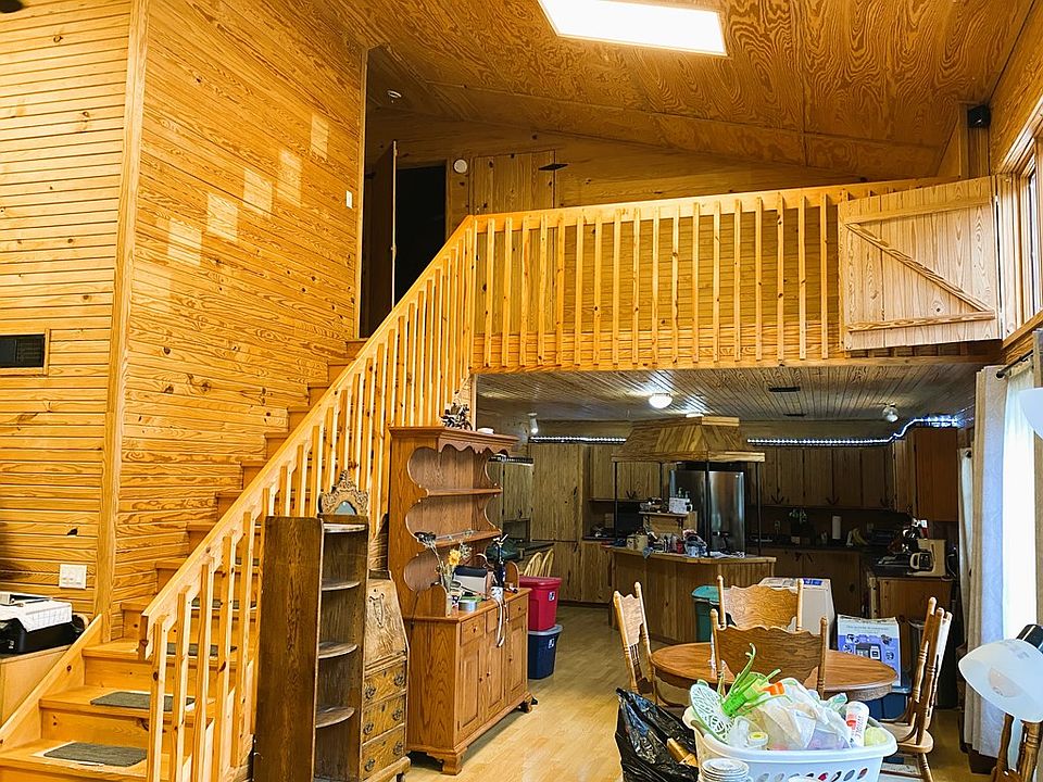 118 S 3rd St, Bridgeport, KS 67416 Zillow