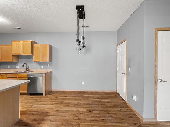5th image of 1301 N 6th St APT 10