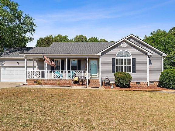 4th image of 253 Skylar Ln