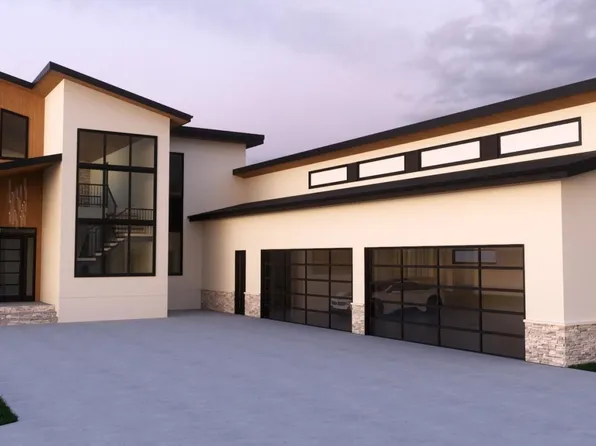 5643 31st St S, Fargo, ND 58104