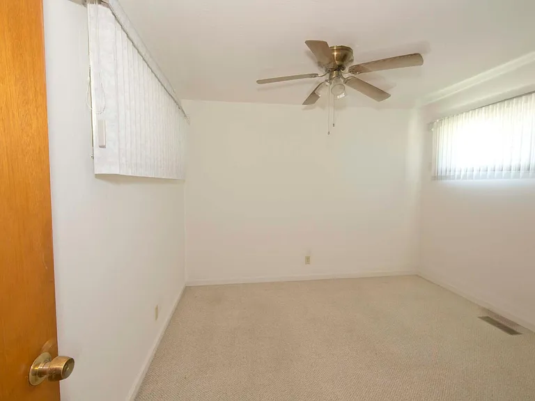 Bed Room 1