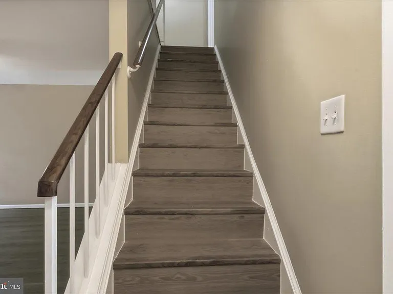 6168 Forest Creek Ct — Photo 12
