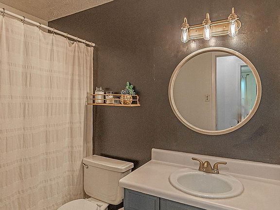 2nd image of 184 Leisure Dr