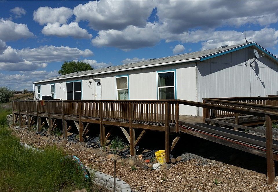 2nd image of 11058 Gambel Dr NE