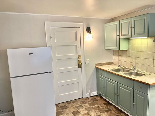 1120 State Ave NE #5