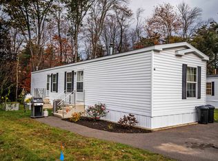 10 Balsam Pl, Derry, NH 03038