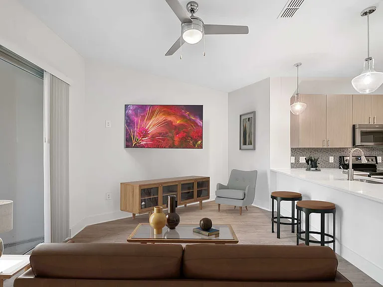 Arlo Decatur Apartments — Photo 10