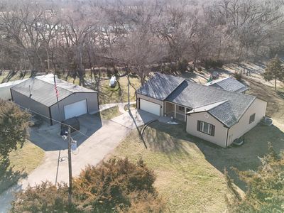 1064 E Lapsley Rd, Assaria, KS, 67416
