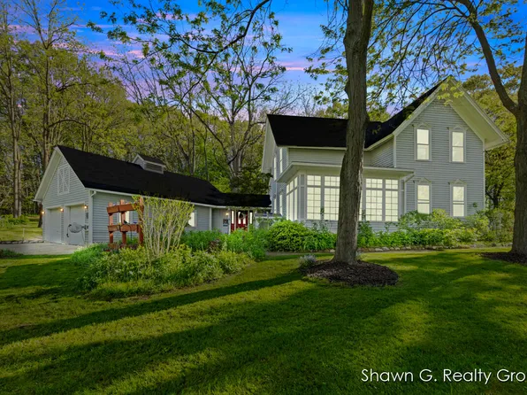 2913 Butterworth St SW, Grand Rapids, MI 49534