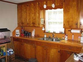 2nd image of 108 I St