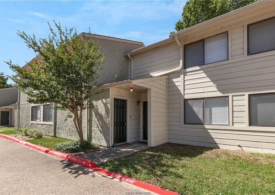 1st image of 4509 Carter Creek Pkwy APT 6