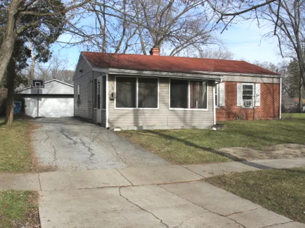 2035 216th St, Sauk Village, IL 60411