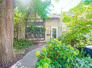 311 Wellesley St E, Toronto, ON M4X1H2