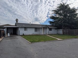 1075 Bonnie View Rd, Hollister, CA 95023