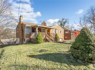 707 Riehl Dr, Pittsburgh, PA 15234