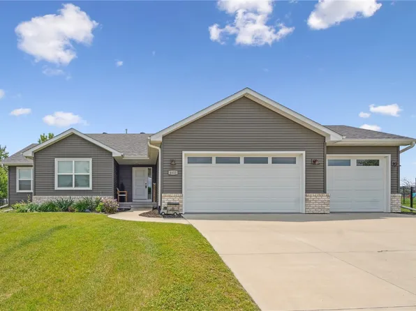 4613 Prairie Grass Ct NE, Cedar Rapids, IA 52411