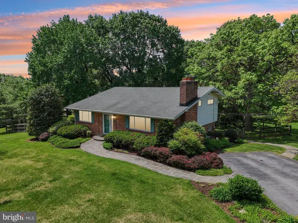 3217 Wood Ave, Burtonsville, MD 20866