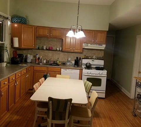3rd image of 4950 N Seeley Ave APT 2F