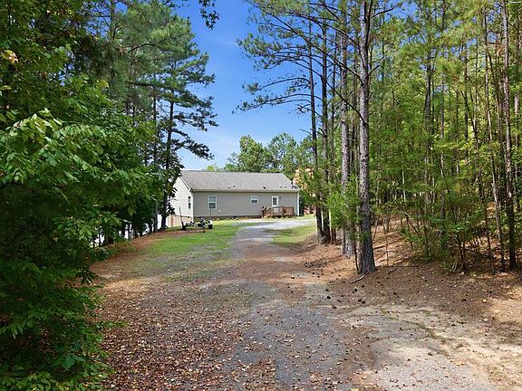 4th image of 245 Hidden Springs Way